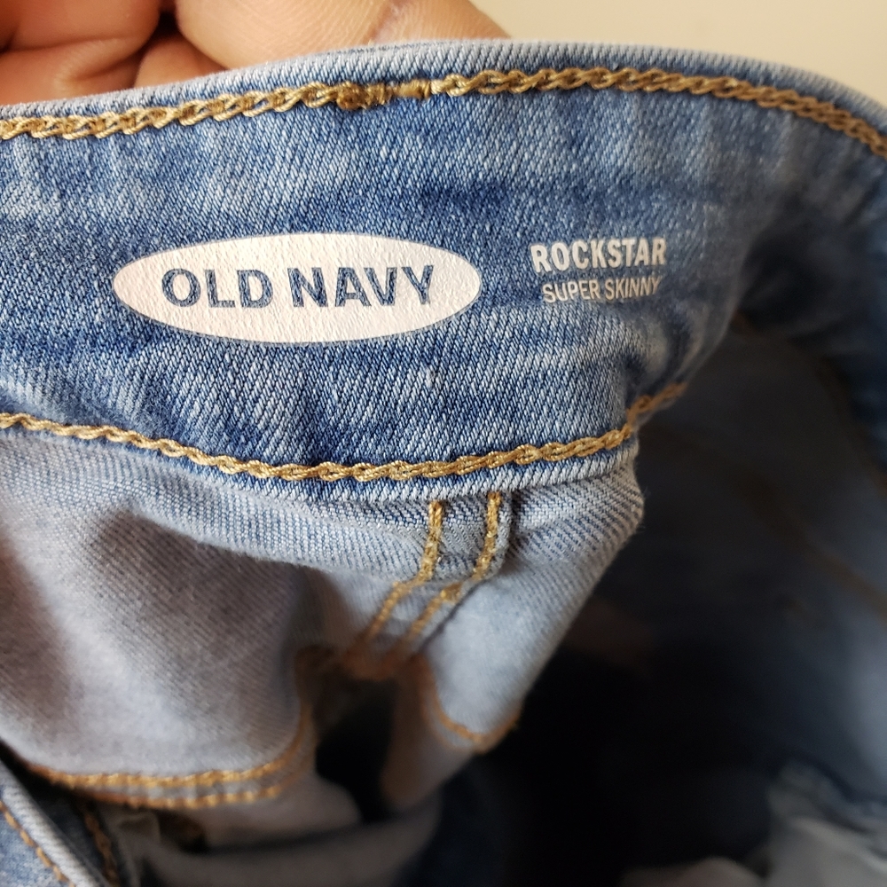 OLD NAVY Light Wash Super Skinny Jeans - Picture 10 of 10